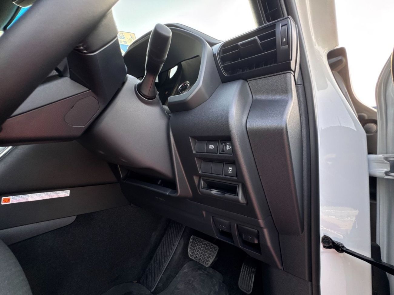 Toyota Land Cruiser GXL 3.3L DIESEL (RIGHT HAND) BRAND NEW 0KM