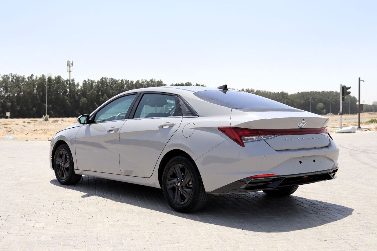 Hyundai Elantra Smart 1.6L