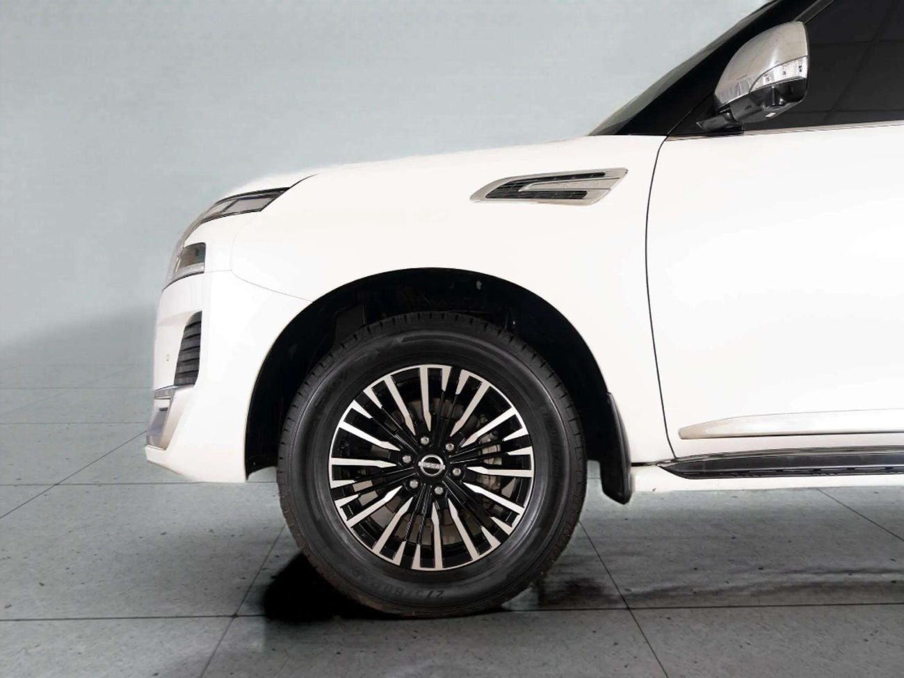 نيسان باترول SE PLATINUM CITY 3.8