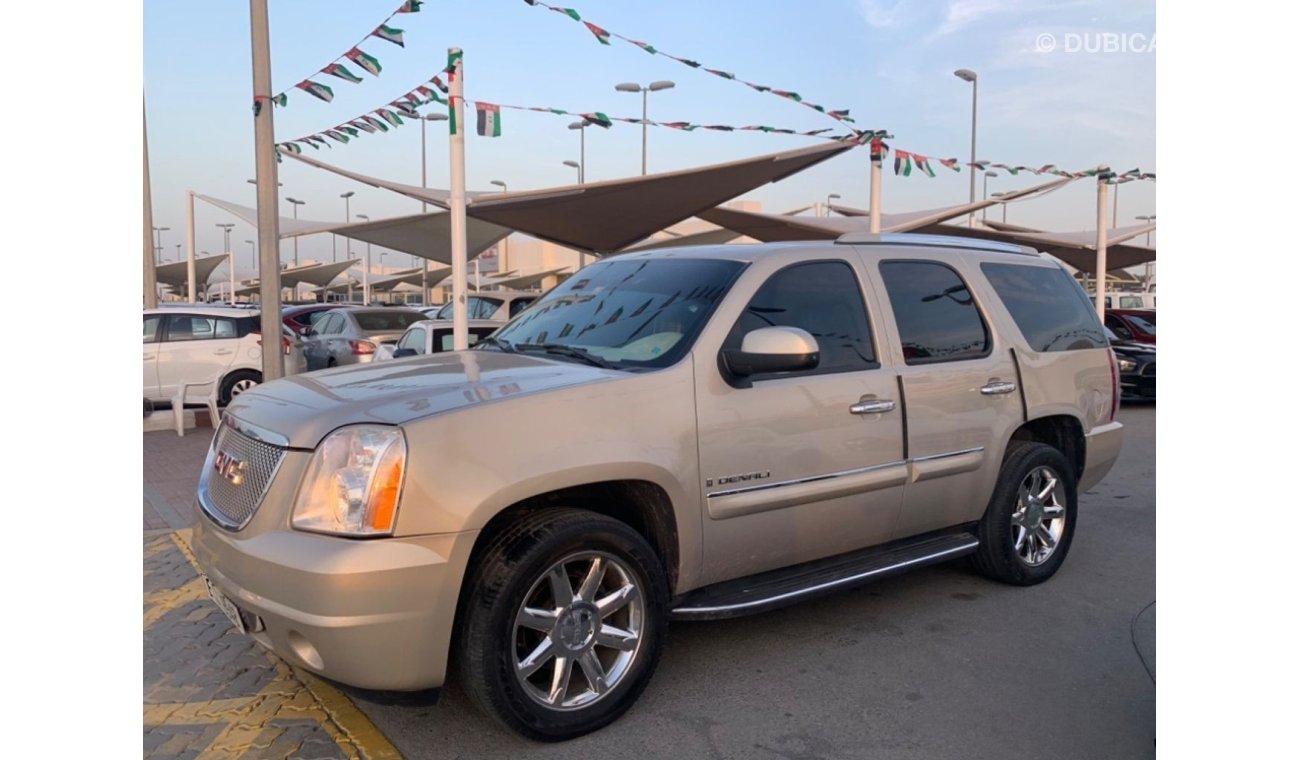 GMC Yukon GMC Yukon 2008 model Denali