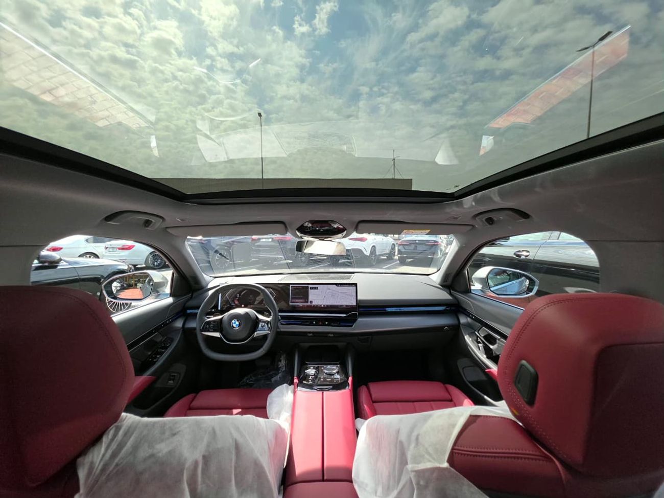 بي أم دبليو 520i Under Warranty and Service 2026 GCC