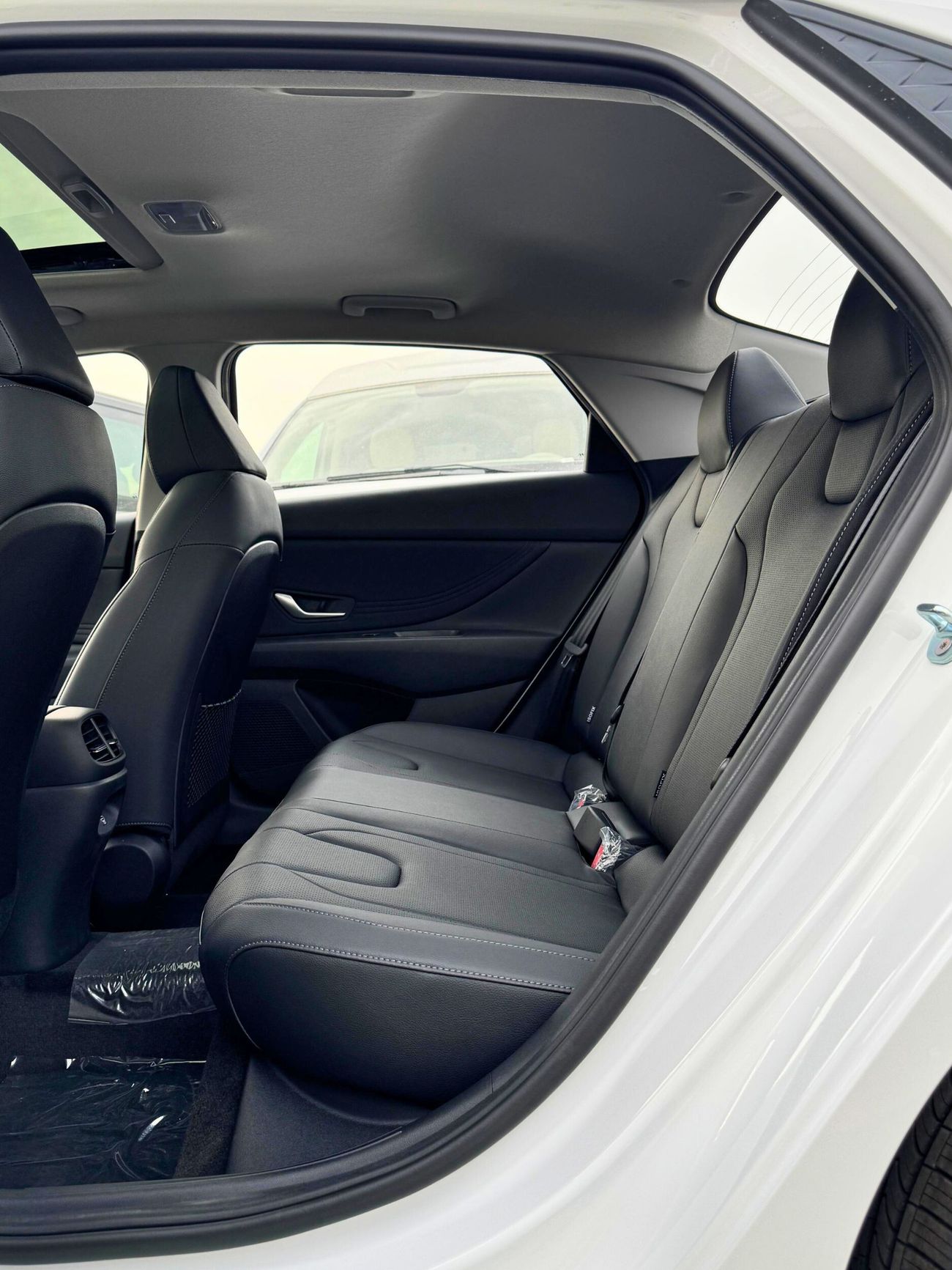 هيونداي إلانترا ELITE | 1.5L PETROL | SUNROOF WITH LEATHER | CHINESE SPCES (CODE# ELITE)