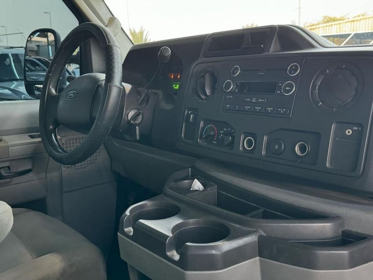 فورد E 350 فورد فان E350 خليجي 2012