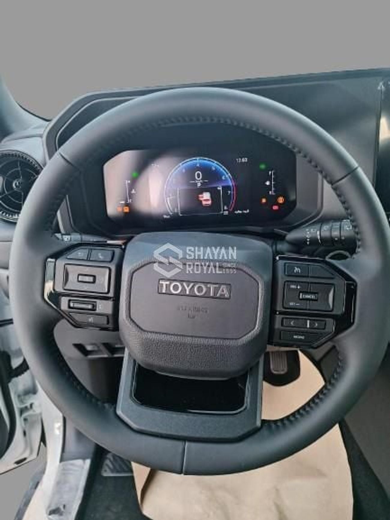 تويوتا برادو 2.4L PETROL ALL ROUNDER-G 4WD AT 7-SEATS 2026MY
