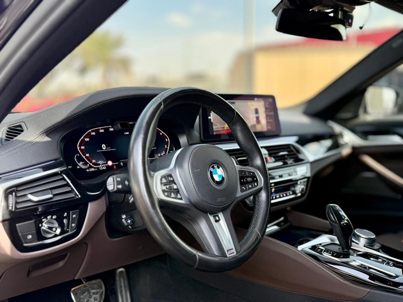 BMW 530i M SPORT 2.0L