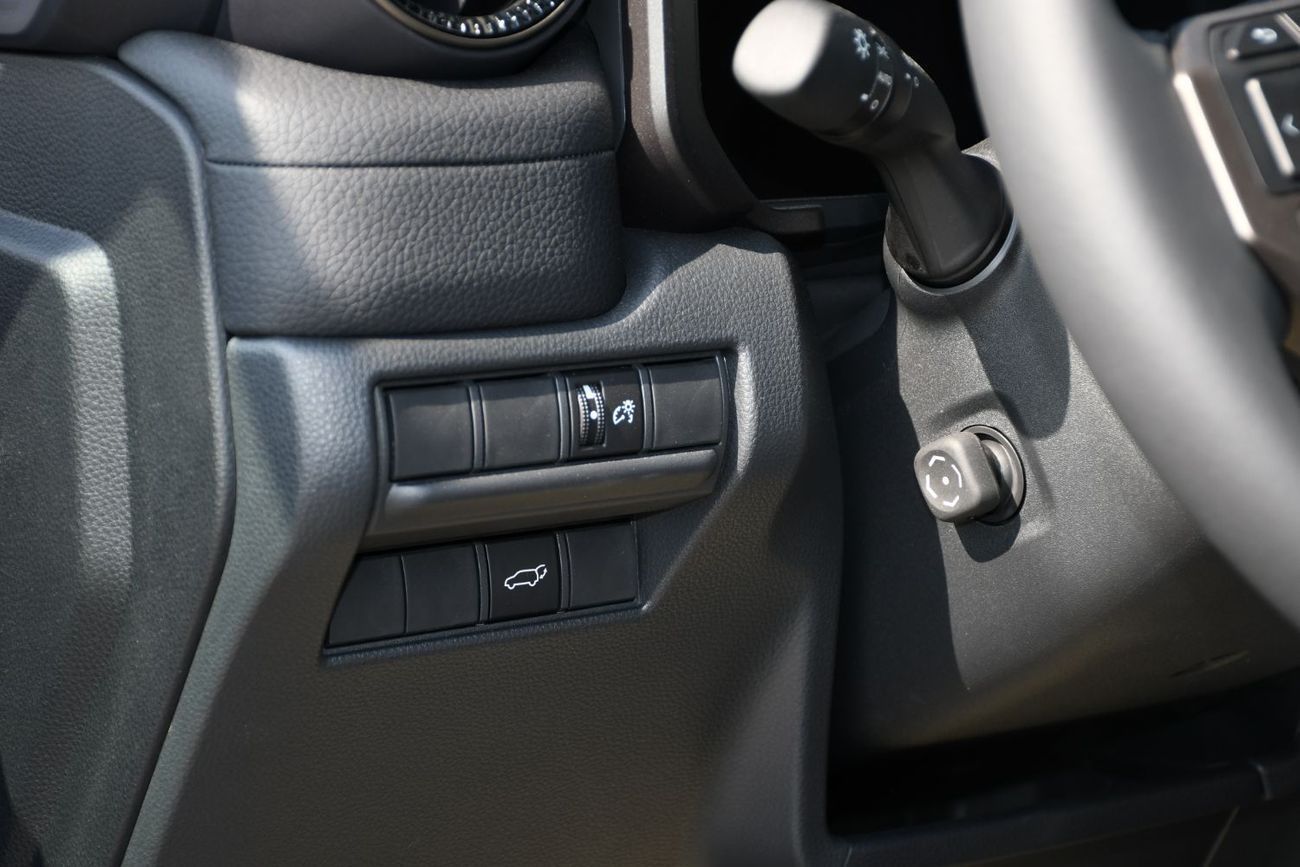 تويوتا برادو 2.4L Adventure petrol Only For Africa (ready Stock)