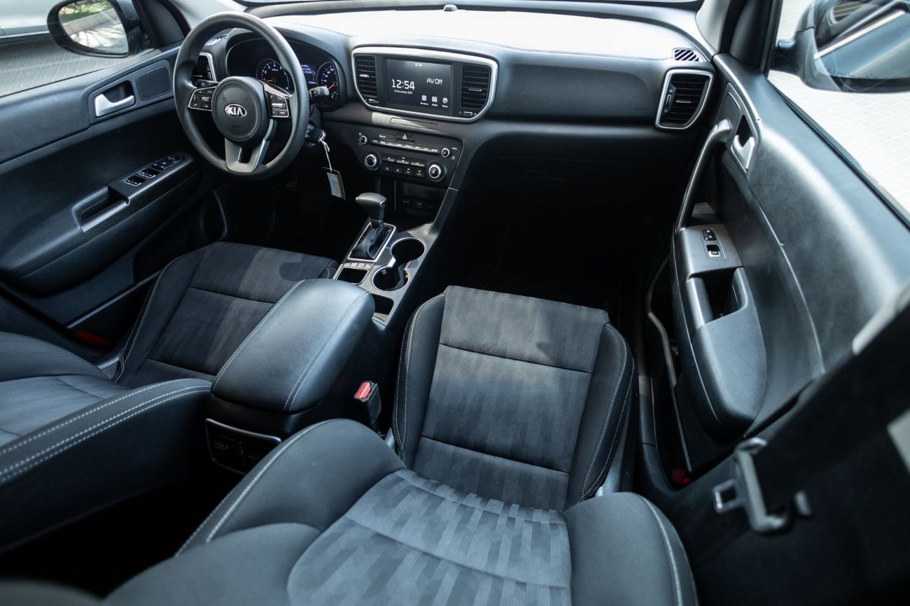 كيا سبورتيج LX 1.6L