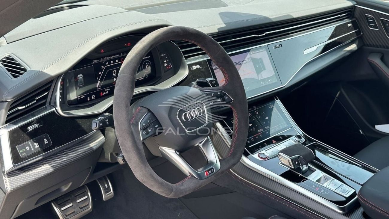 أودي RSQ8 4.0L V8 2024