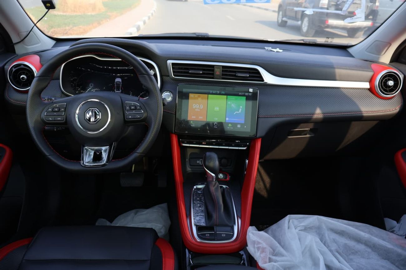 MG ZS 2022 Brand New MG ZS 1.3L Turbo Full option GCC