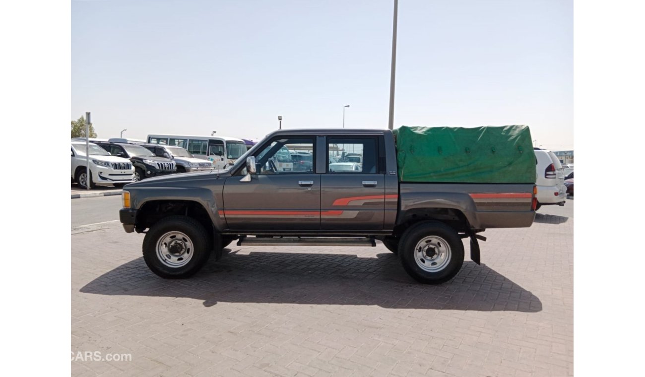 Toyota Hilux TOYOTA HILUX PICK UP RIGHT HAND DRIVE (PM1643)