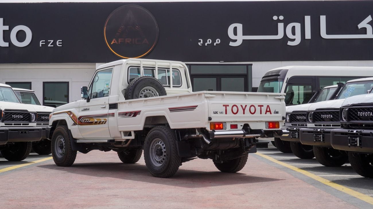 Toyota Land Cruiser Pick Up