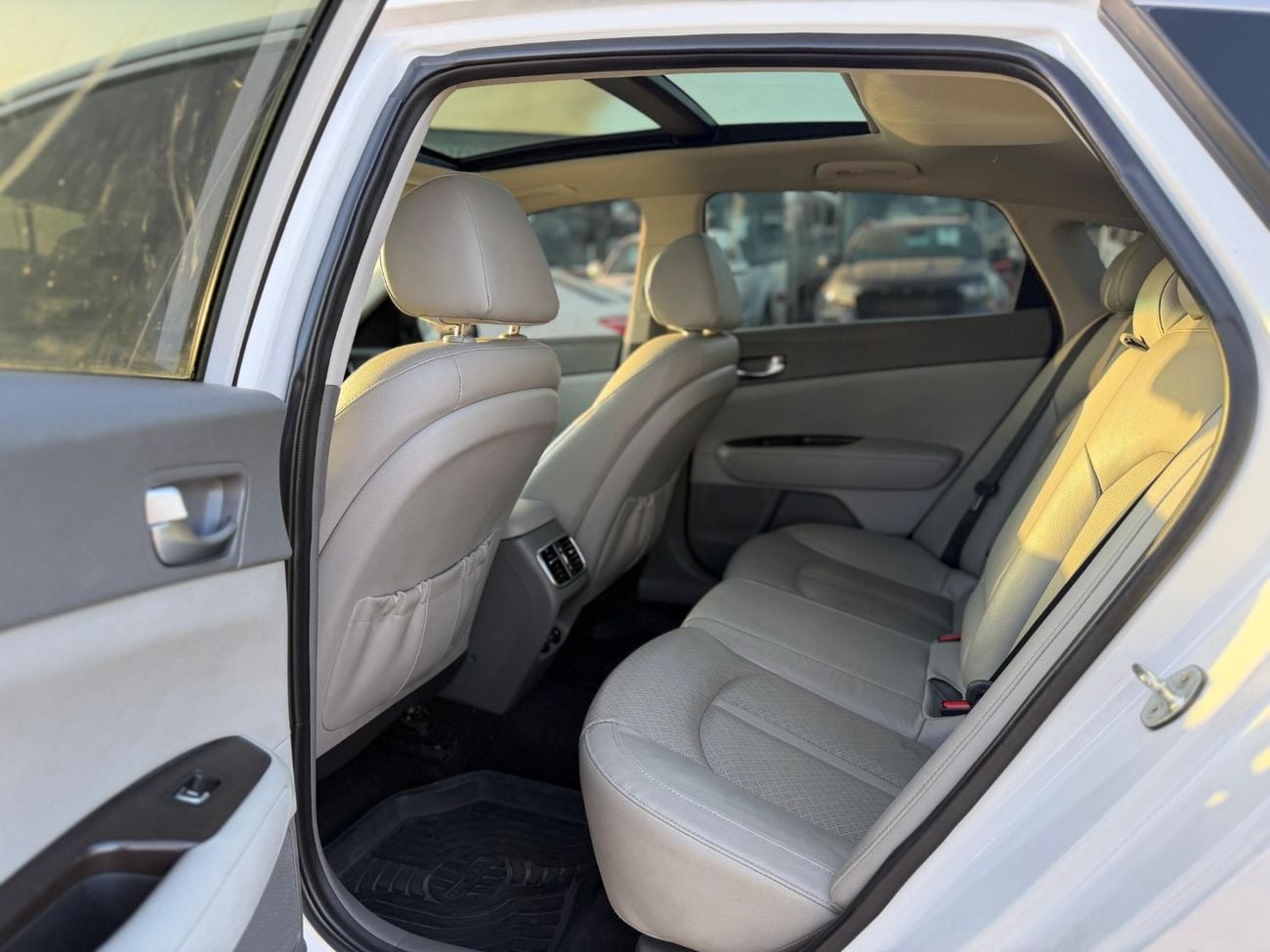 Kia Optima Kia Optima || Full Option || Panoramic Roof || Bose Speakers