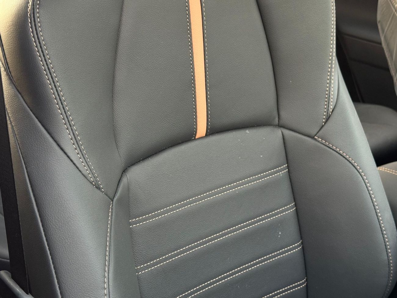 تويوتا وايلدلاندر Luxury 2.0L Petrol (2WD) 2025 Export Price @ 86,500 AED