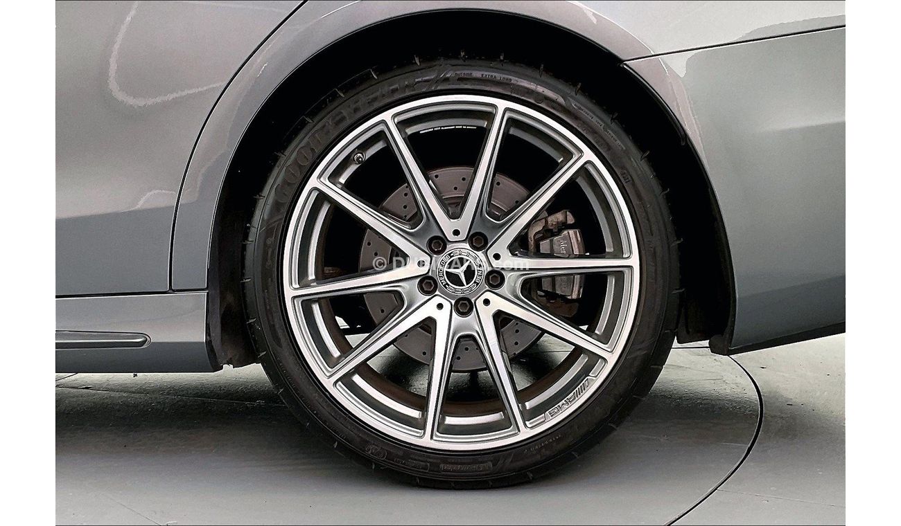 Mercedes-Benz S 560 AMG Package | 1 year free warranty | 0 down payment | 7 day return policy
