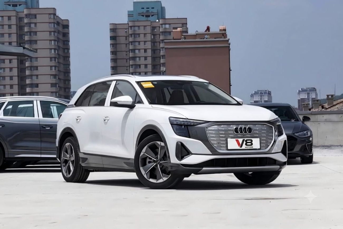Audi Q5 40 E-TRON (NON GCC)