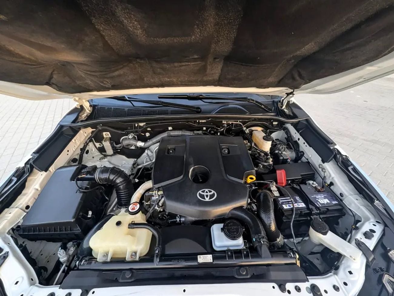 Toyota Fortuner DIESEL VXR Full Option V4 2.8L