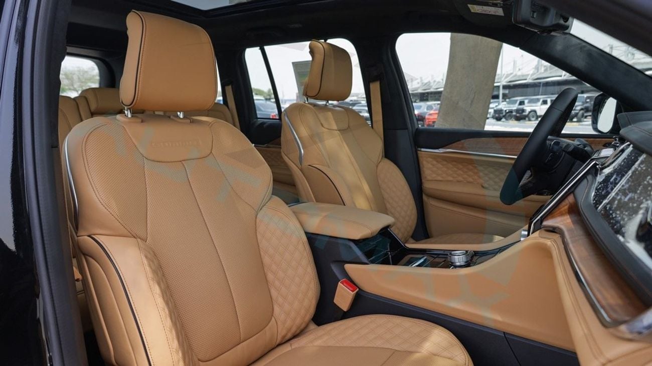 جيب جراند شيروكي SUMMIT RESERVE LUXURY 4X4 2025 GCC 0Km With 5 Years Or 100K Warranty & 5 Years Service @Official Dea