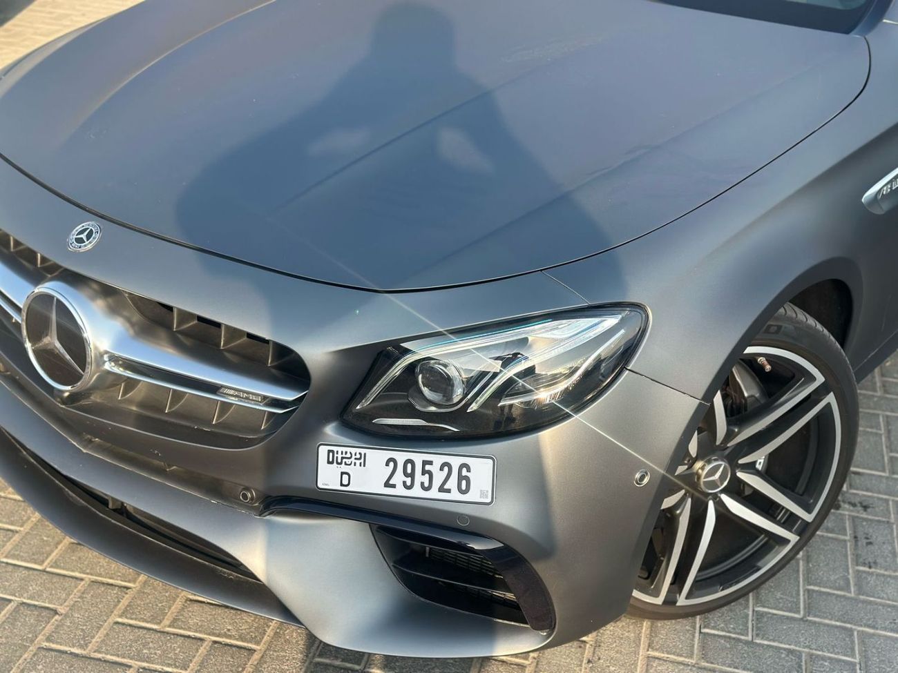 Mercedes-Benz E 63 AMG MERCEDES E63 4.0L