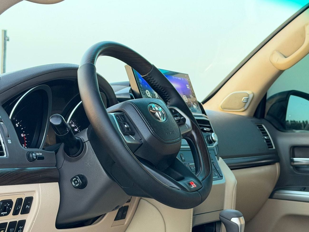 تويوتا لاند كروزر VX.R V8 upgrade 2024