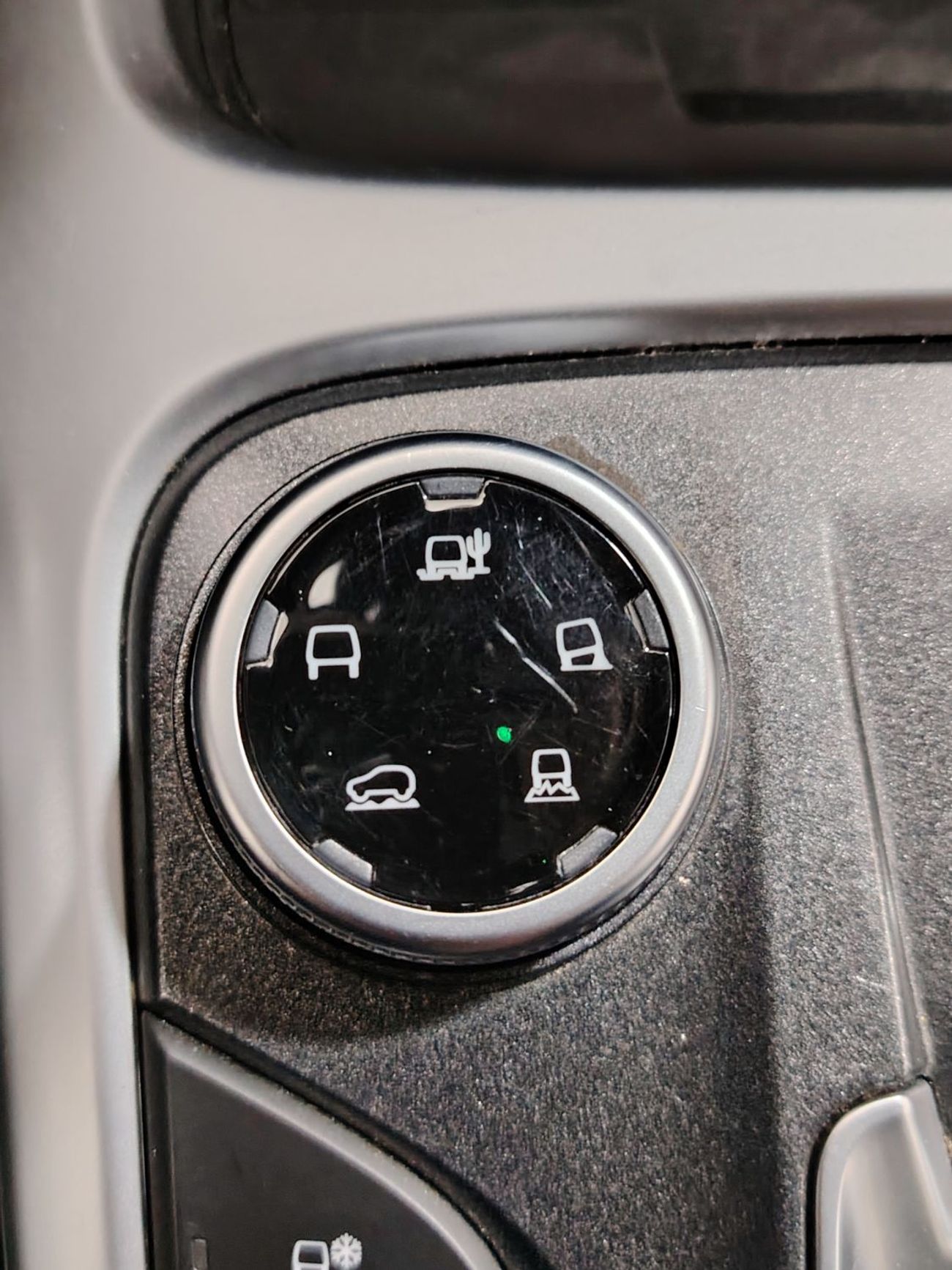 تانك 300 Conquero 2.0T