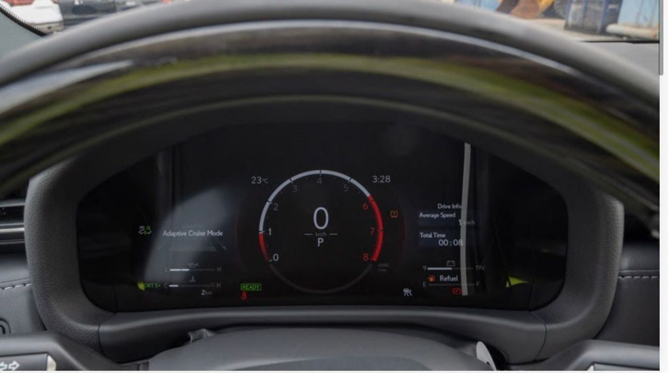 لكزس LX 700h VIP