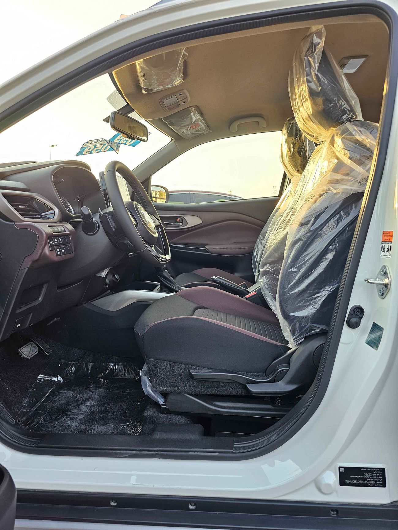 Suzuki Fronx HYBRID, GLX, 1.5L PETROL, V4,  HEADUP DISPLAY "4" CAMERAS, 2WD (CODE # FXGLXHF)