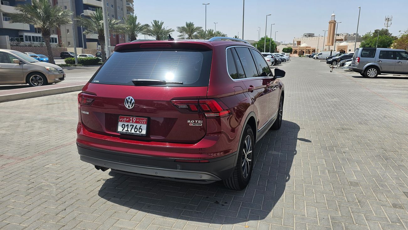 فولكس واجن تيجوان SEL 2.0L