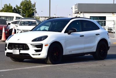 Porsche Macan Porsche Macan gts 3.0L 6 cylinder twin turbo