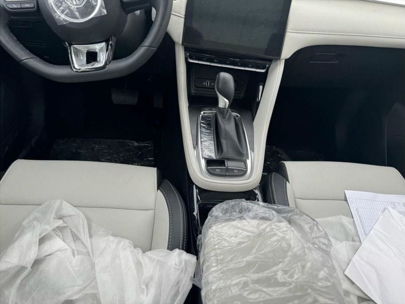 MG ZS 1.5L FULL OPTION LUXURY 2025