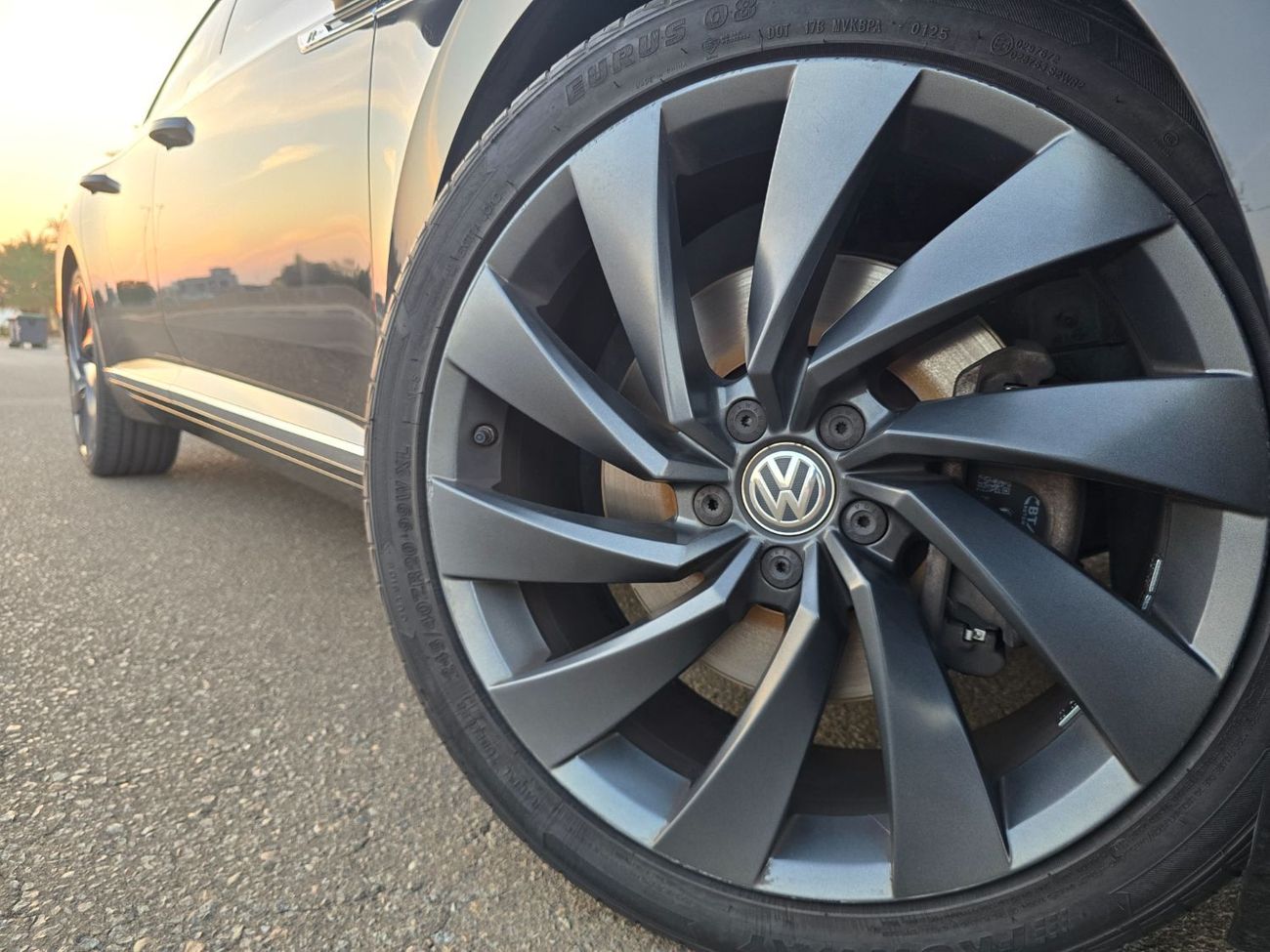 فولكس واجن ارتيون R-Line 4Motion 2.0L