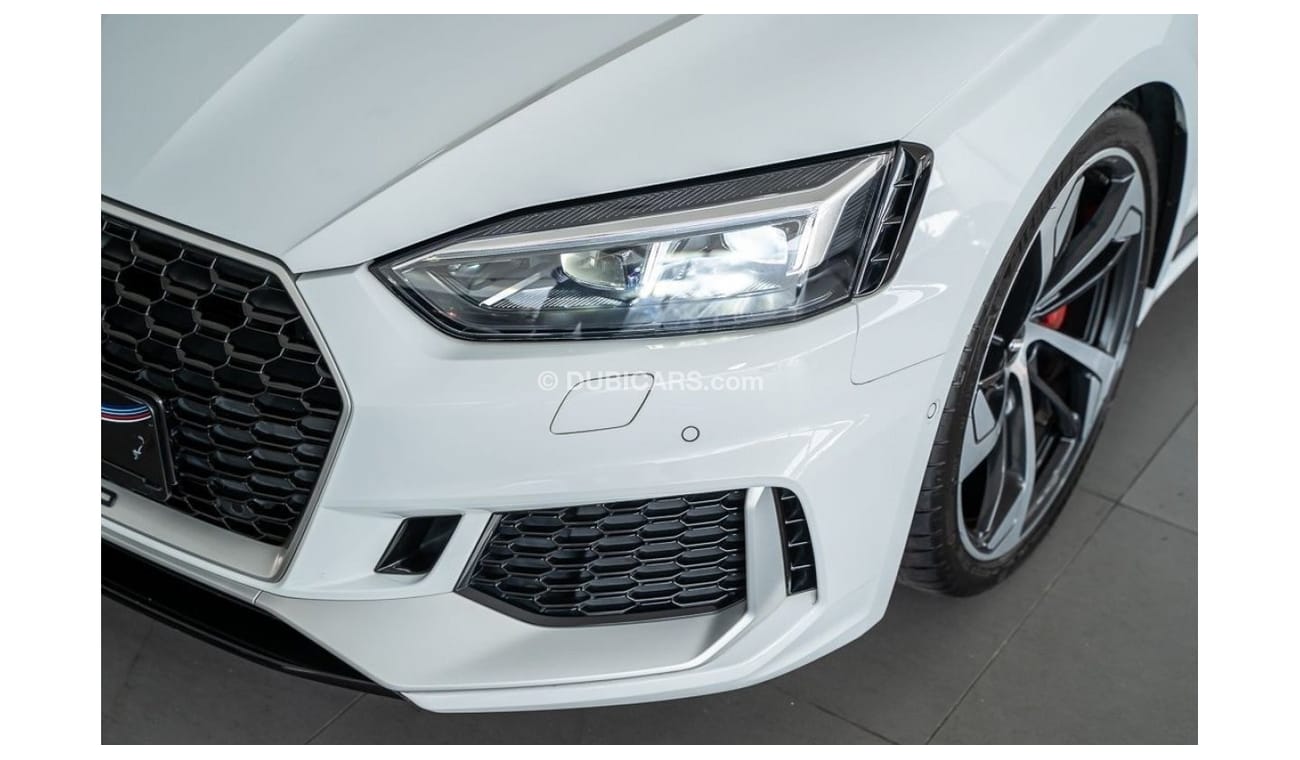 Audi RS5 Standard