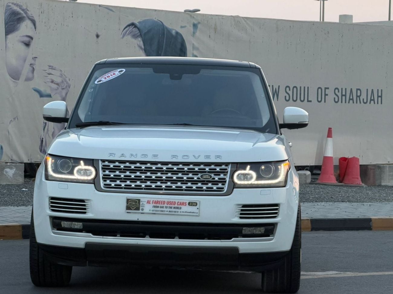 Land Rover Range Rover full option, first owner from the dealership