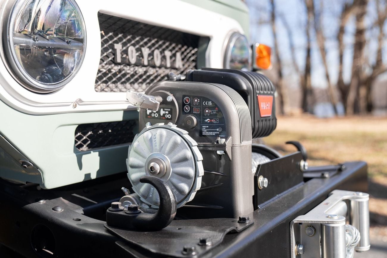 Toyota FJ Cruiser LS3 Swap, 5 Speed Manual, Restomod