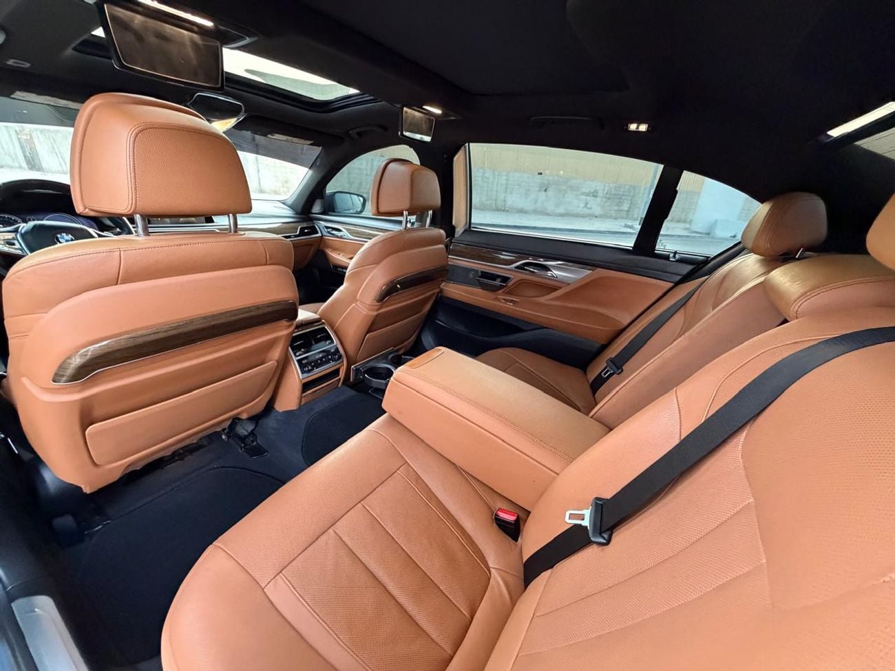 BMW 740Li M SPORT PACK