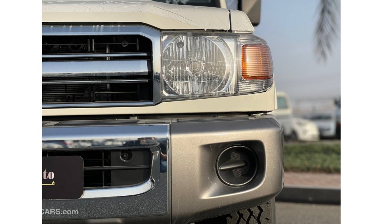 Toyota Land Cruiser Pick Up LC79 SINGLE CAB 4.2L V6 DSL M/T // 2023 // STANDARD OPTION // SPECIAL OFFER // BY FORMULA AUTO // FO