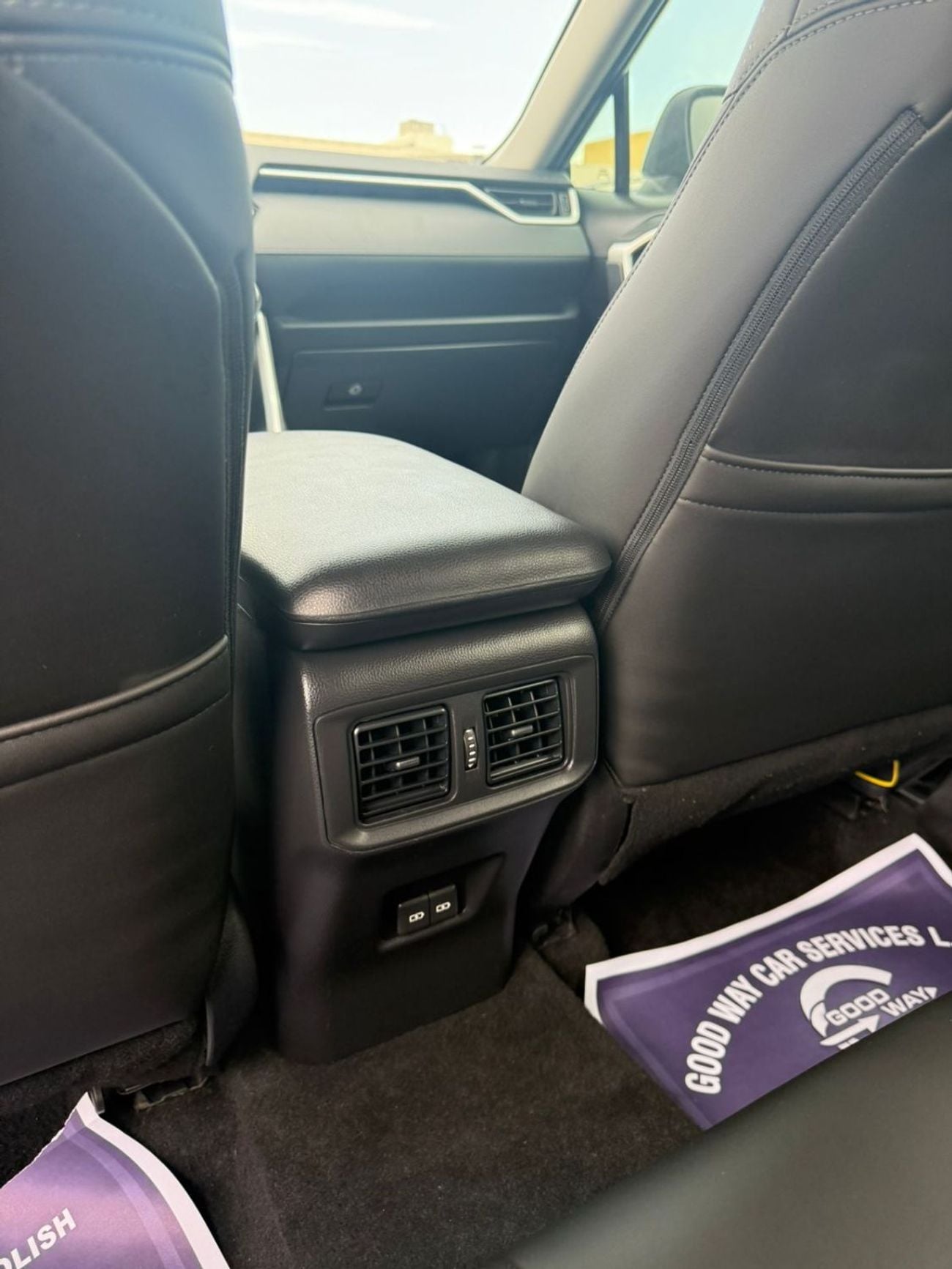 Toyota RAV4 TOYOTA RAV4 XLE PUSH START