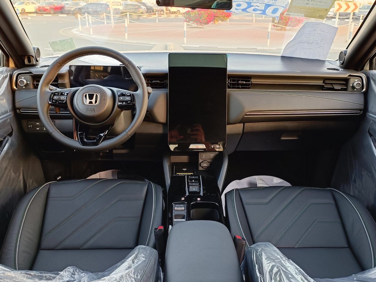 Honda e:NP1 Honda e:NP1 Elite Option / 510 KMS / 360 Cameras / Twin Panoramic Roof / Special Price (CODE#ENP1F)