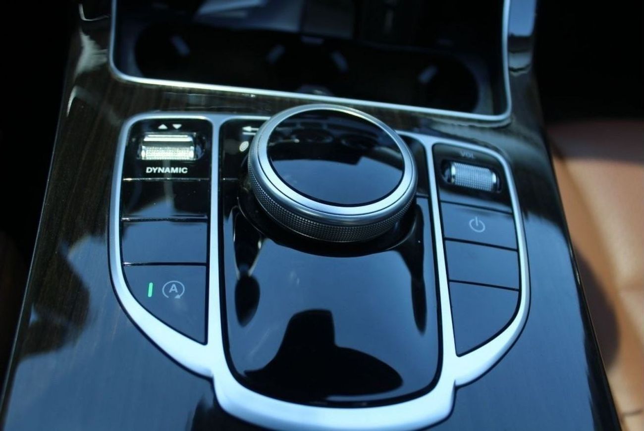 مرسيدس بنز C 300 2019 MERCEDES C 300, AMG SPEC, 2.0T, USA