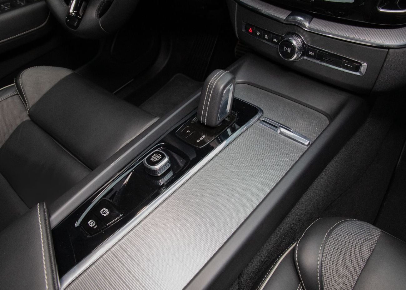Volvo XC60 B5 R Design 2.0L