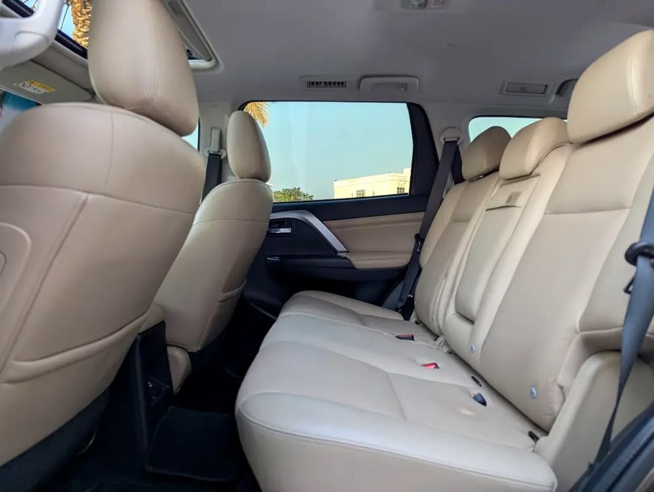 Mitsubishi Montero Sport GLS Top Line 4WD | GCC Specs