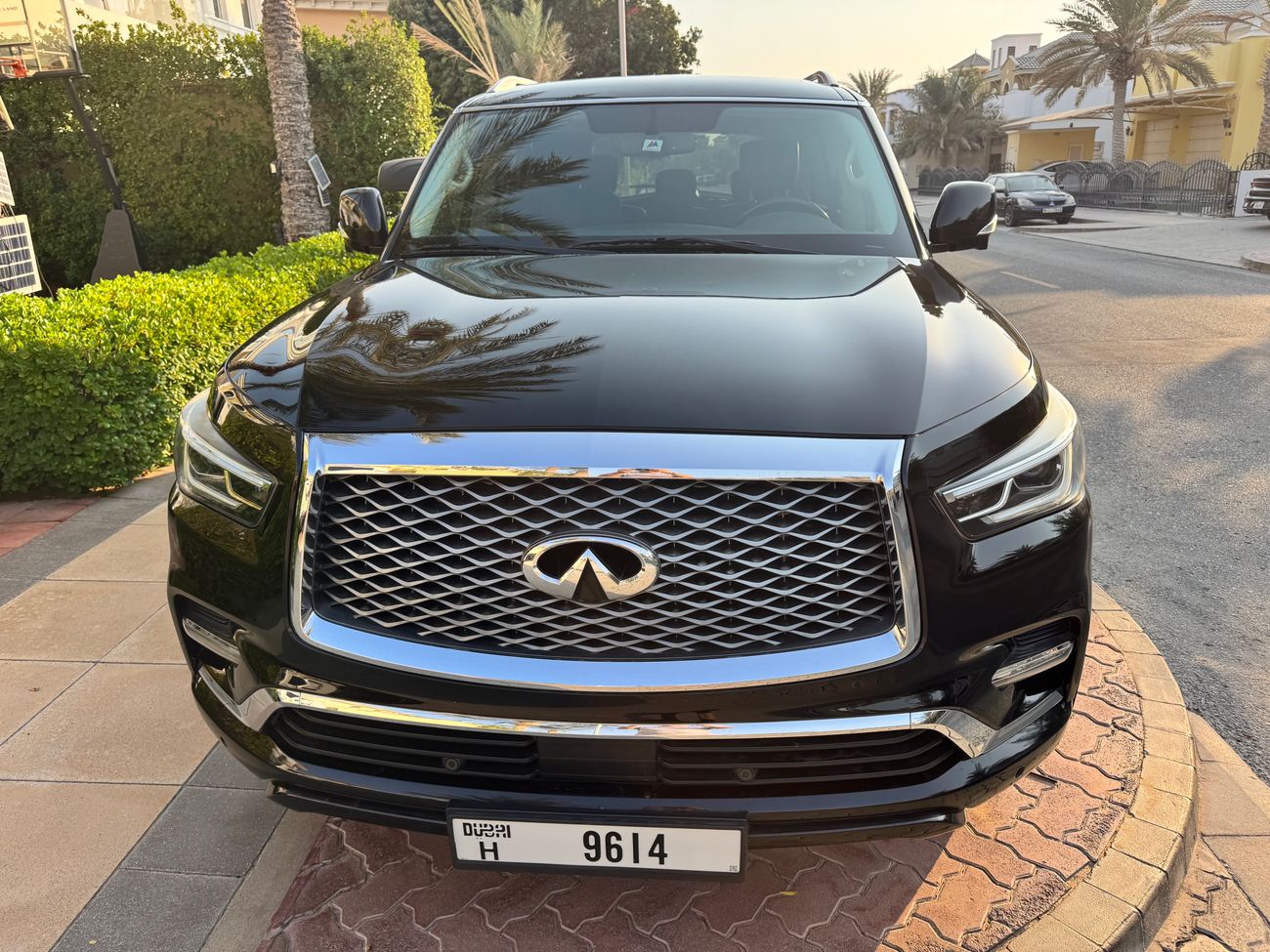 إنفينيتي QX80
