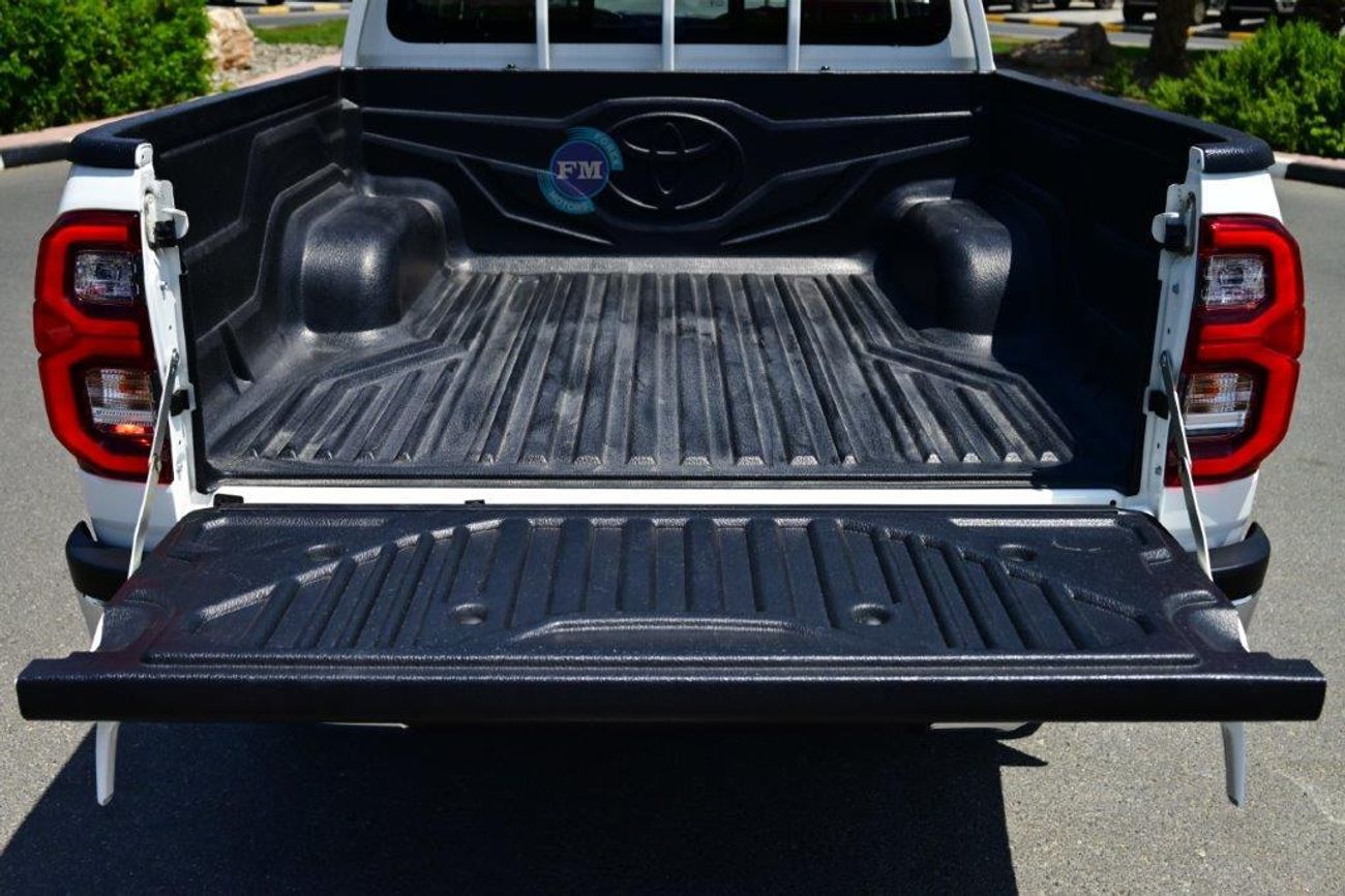 Toyota Hilux Double Cab GLXS-V 2.7L Petrol 4WD 5 Seater Automatic