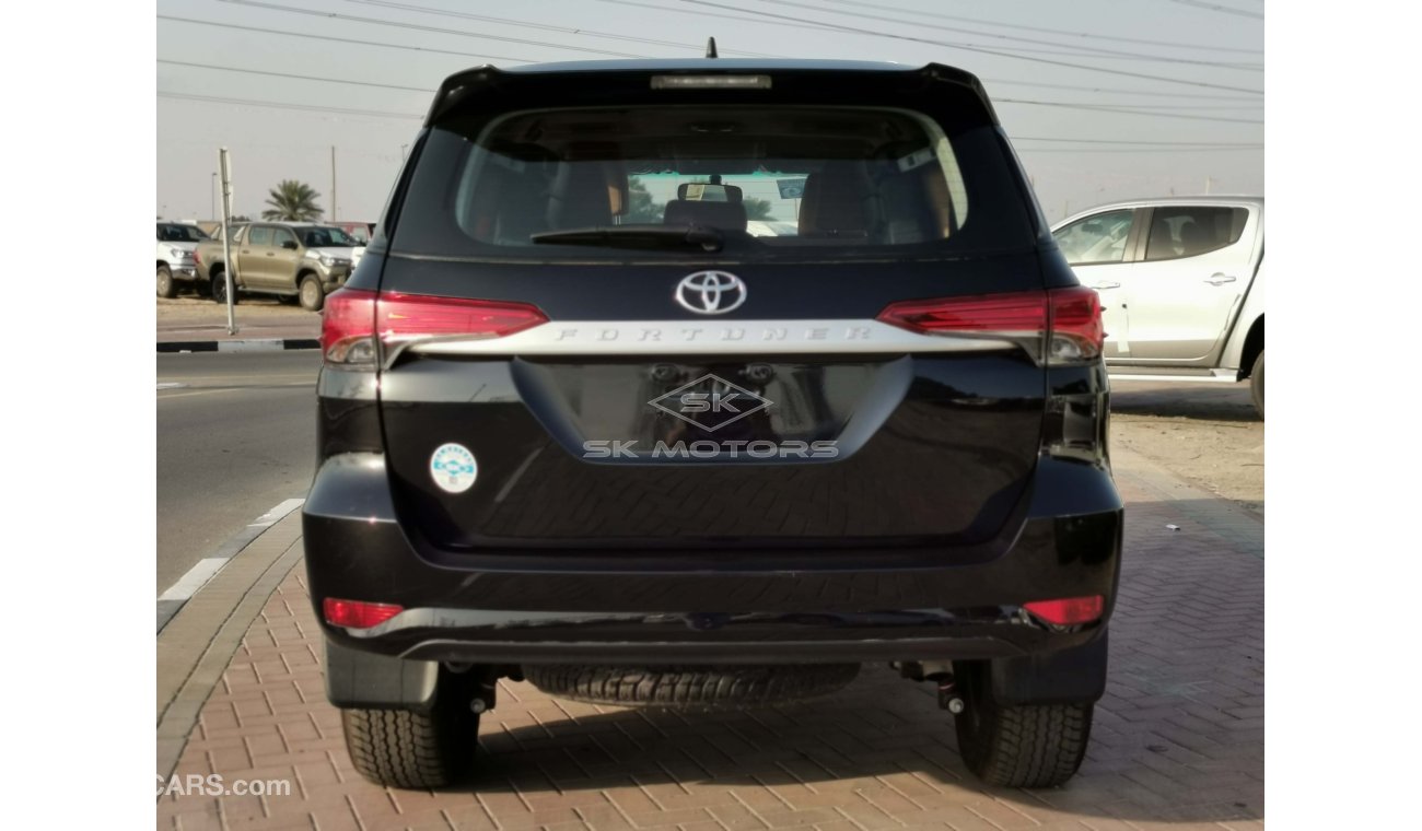 Toyota Fortuner 2.4L DIESEL 4x4, Ready stock (CODE # TFD01)