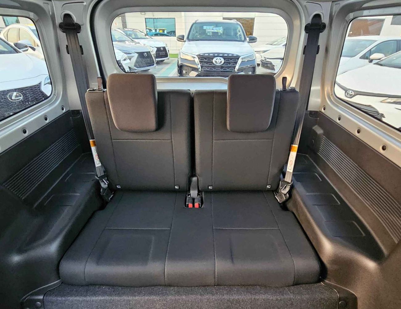 Suzuki Jimny GL / A/T / 1.5L V4 PETROL / 3 DOOR / ALL GRIP SLDA AF / 4WD / CODE # SJ15GL