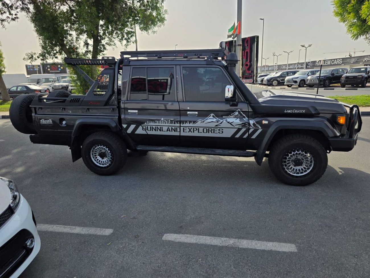 تويوتا لاند كروزر بيك آب TOYOTA LAND CRUISER PICKUP YEAR 2022 FACE LIFTED TO 2024 MODEL DIESEL 4.5 LITER ,RIGHT HAND DRIVE ,M