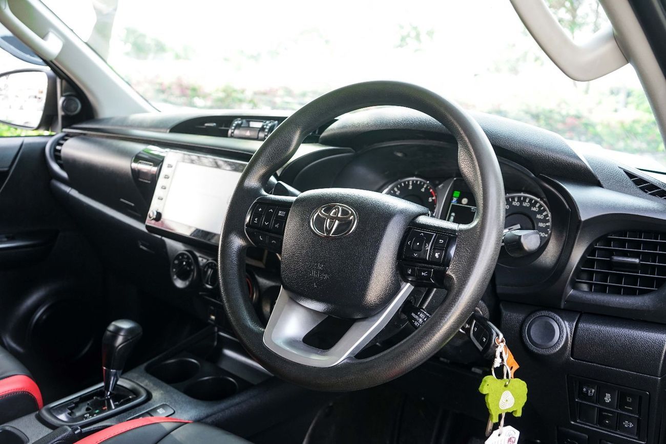 تويوتا هيلوكس ADV 2.8L