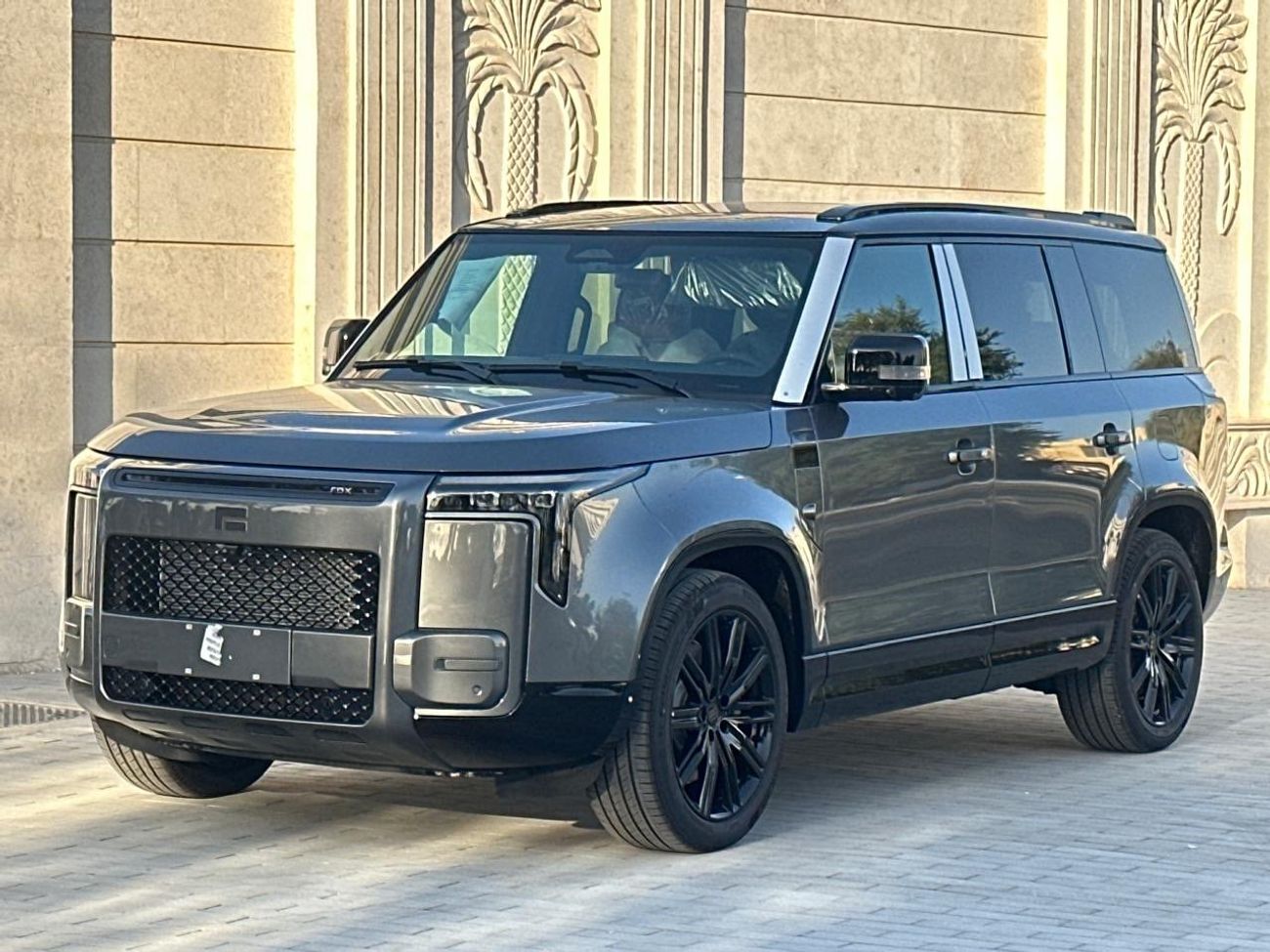 روكس أداماس