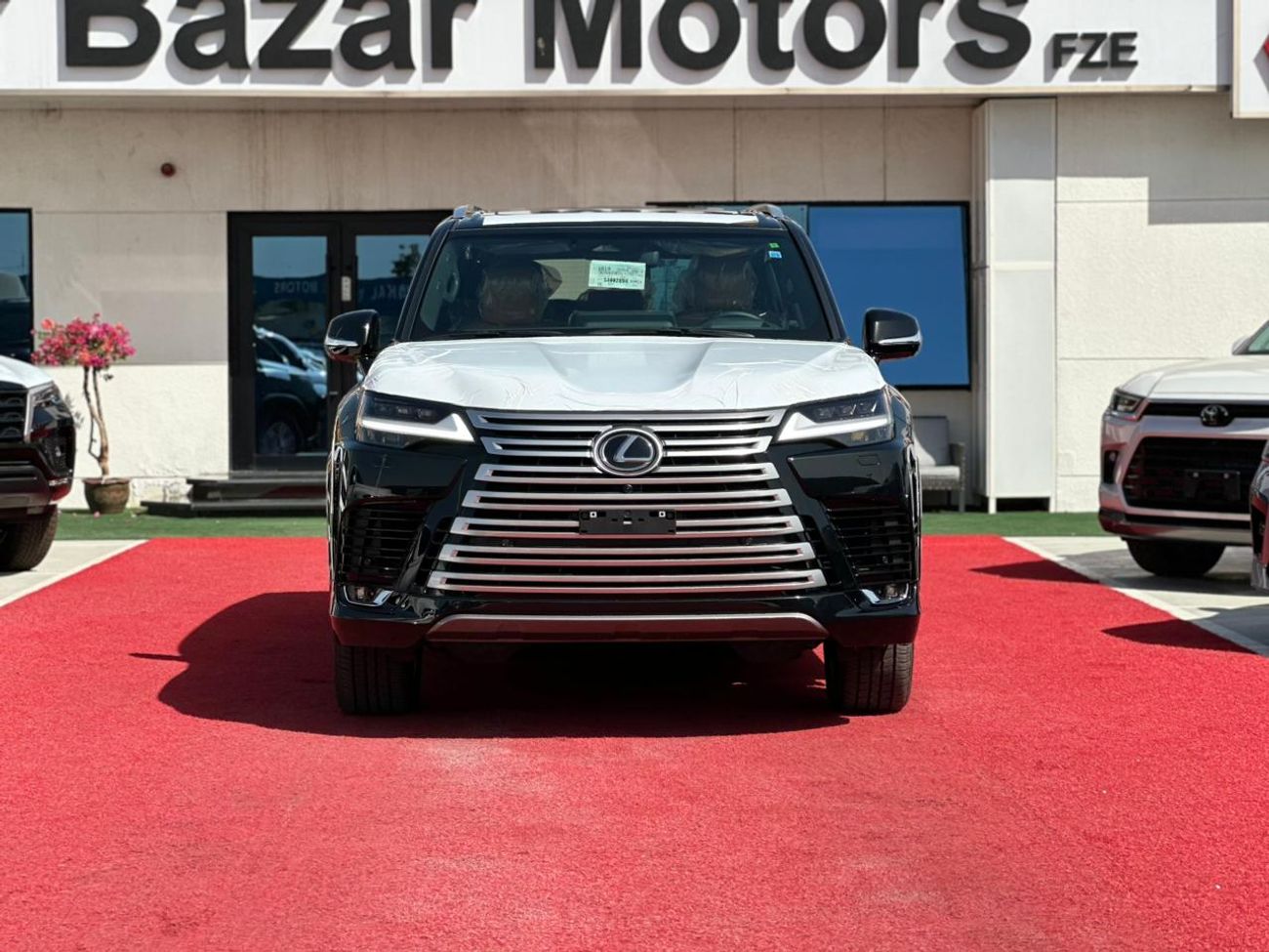 Lexus LX 700h Brand New Lexus LX700h Luxury available in stock