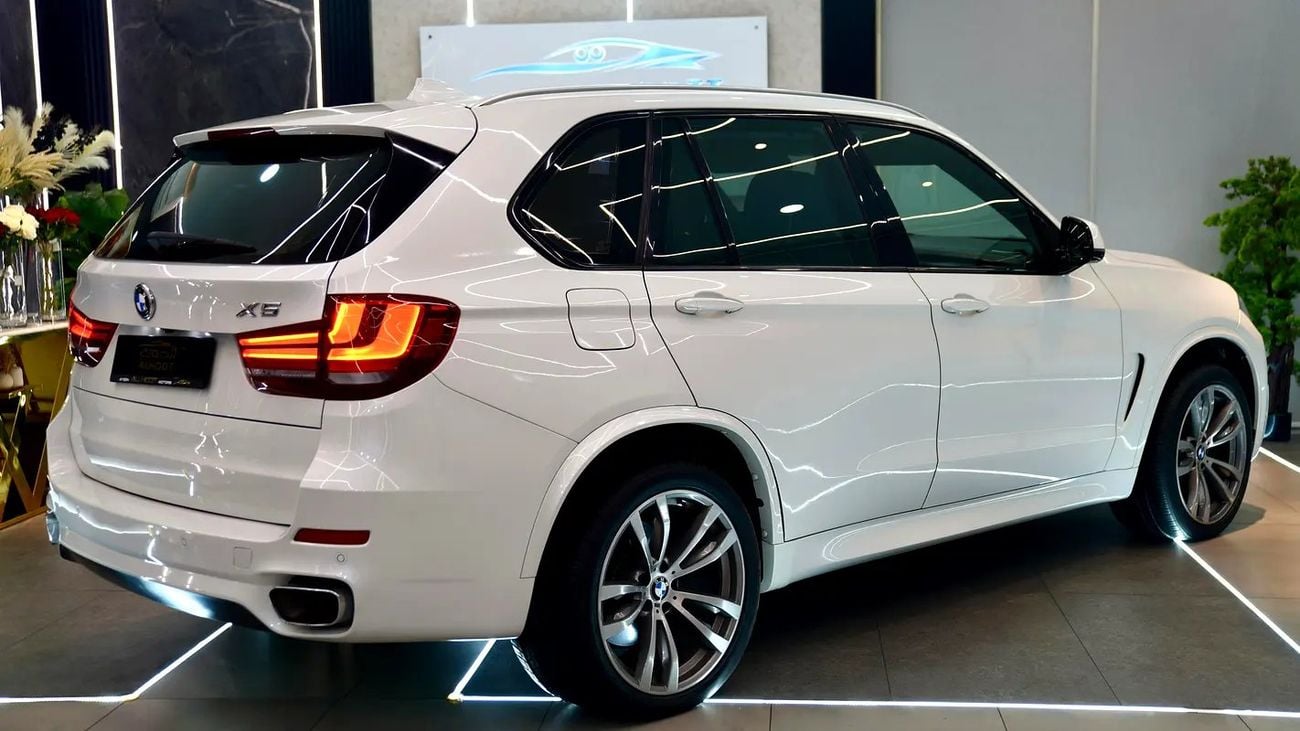بي أم دبليو X5 M50i 4.4L INDIVIDUAL V8 || LUXURY || GCC || FREE ACCIDENTS || PERFECT CONDITION || POWERFUL ENGINE