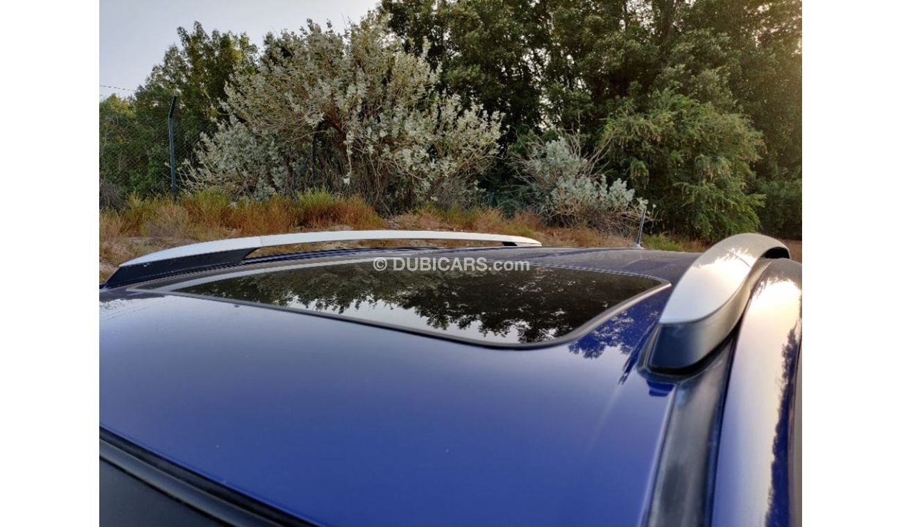 Toyota RAV4 2014 Toyota Full options XLE 4 cylinders American specs